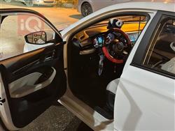MG 5 Plus